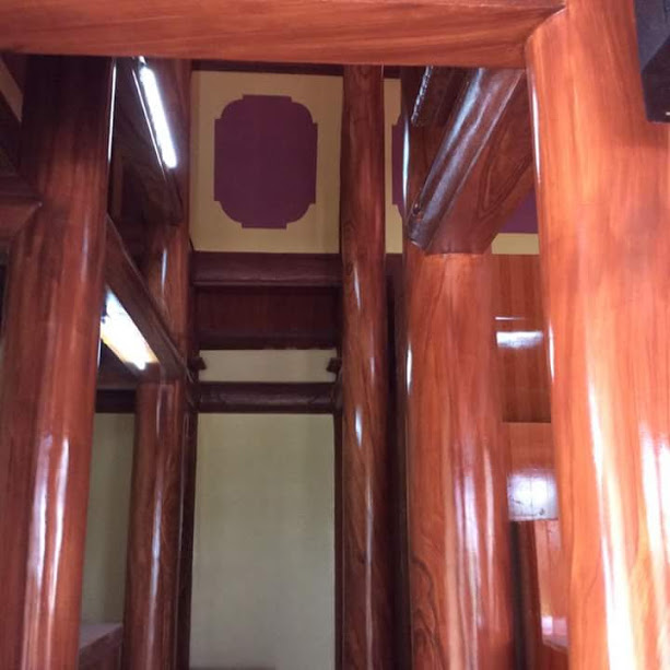 cột nhà đẹp bằng gỗ